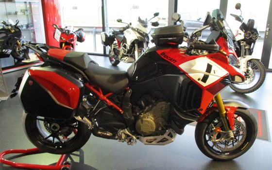 Umgebautes Motorrad Ducati Multistrada V4 Pikes Peak von Team Wahlers GmbH - Bild 6 Umgebautes Motorrad Ducati Multistrada V4 Pikes Peak von Team Wahlers GmbH - Bild 6