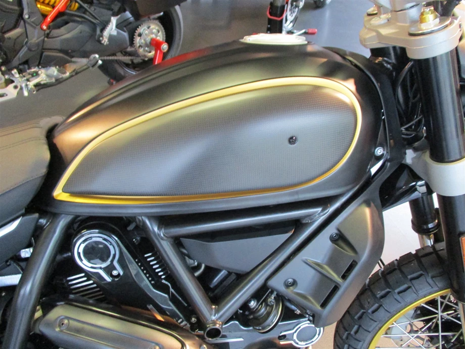 Umbgebautes Motorrad Ducati Scrambler Desert Sled Bild 2: Umbgebautes Motorrad Ducati Scrambler Desert Sled