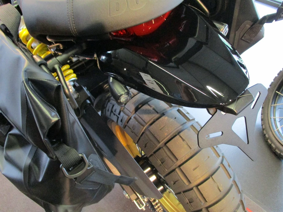 Umbgebautes Motorrad Ducati Scrambler Desert Sled Bild 10: Umbgebautes Motorrad Ducati Scrambler Desert Sled