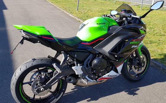 Umgebautes Motorrad Kawasaki Ninja 650 KRT von Motorradhaus Löhmer GmbH - Bild 9 Umgebautes Motorrad Kawasaki Ninja 650 KRT von Motorradhaus Löhmer GmbH - Bild 9