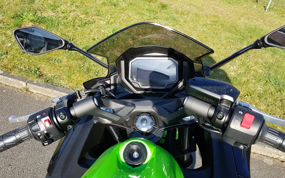 Umgebautes Motorrad Kawasaki Ninja 650 KRT von Motorradhaus Löhmer GmbH - Bild 7 Umgebautes Motorrad Kawasaki Ninja 650 KRT von Motorradhaus Löhmer GmbH - Bild 7