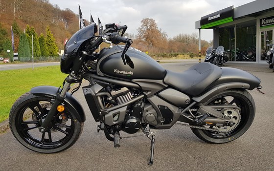 Umgebautes Motorrad Kawasaki Vulcan S von Motorradhaus Löhmer GmbH - Bild 2 Umgebautes Motorrad Kawasaki Vulcan S von Motorradhaus Löhmer GmbH - Bild 2