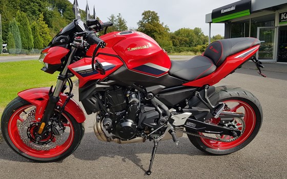 Umgebautes Motorrad Kawasaki Z650 50th Anniversary von Motorradhaus Löhmer GmbH - Bild 2 Umgebautes Motorrad Kawasaki Z650 50th Anniversary von Motorradhaus Löhmer GmbH - Bild 2