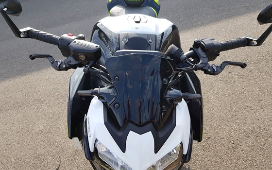 Umgebautes Motorrad Kawasaki Z900 von Motorradhaus Löhmer GmbH - Bild 5 Umgebautes Motorrad Kawasaki Z900 von Motorradhaus Löhmer GmbH - Bild 5