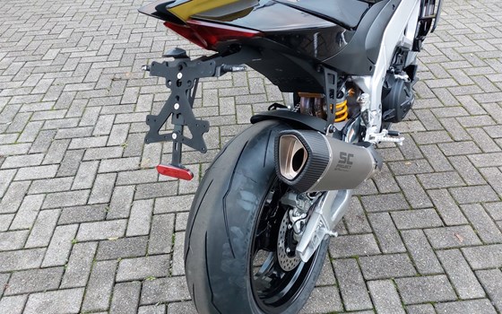 Umgebautes Motorrad Aprilia Tuono V4 1100 Factory von WIKO Motorrad GmbH - Bild 9 Umgebautes Motorrad Aprilia Tuono V4 1100 Factory von WIKO Motorrad GmbH - Bild 9