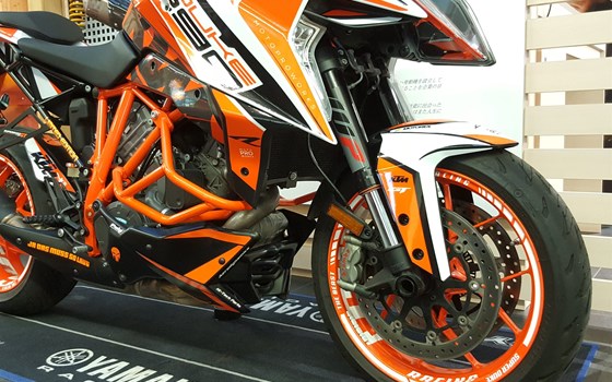 Umgebautes Motorrad KTM 1290 Super Duke GT von Zweiradsport Meine - Bild 3