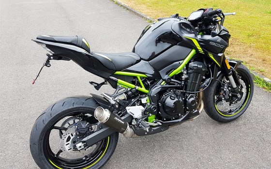 Umgebautes Motorrad Kawasaki Z900 70kW von Motorradhaus Löhmer GmbH - Bild 9 Umgebautes Motorrad Kawasaki Z900 70kW von Motorradhaus Löhmer GmbH - Bild 9