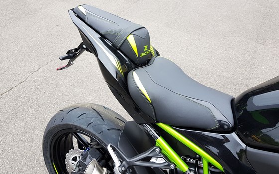 Umgebautes Motorrad Kawasaki Z900 70kW von Motorradhaus Löhmer GmbH - Bild 6 Umgebautes Motorrad Kawasaki Z900 70kW von Motorradhaus Löhmer GmbH - Bild 6