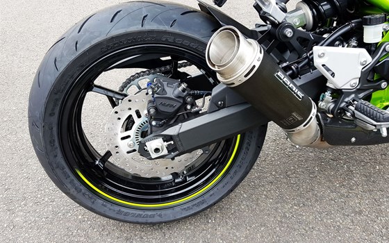 Umgebautes Motorrad Kawasaki Z900 70kW von Motorradhaus Löhmer GmbH - Bild 7 Umgebautes Motorrad Kawasaki Z900 70kW von Motorradhaus Löhmer GmbH - Bild 7