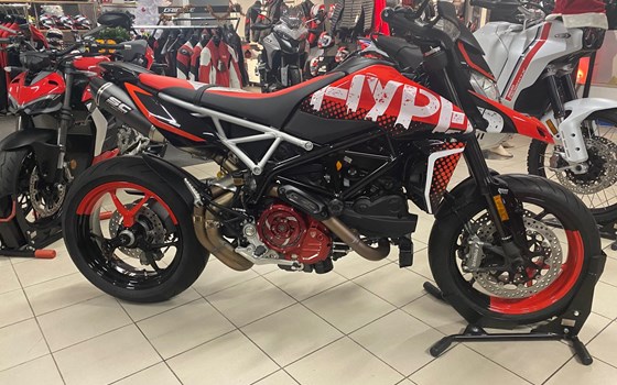 Umgebautes Motorrad Ducati Hypermotard 950 RVE von Motorradhaus Steinbach GmbH - Bild 1 Umgebautes Motorrad Ducati Hypermotard 950 RVE von Motorradhaus Steinbach GmbH - Bild 1