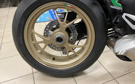 Umgebautes Motorrad Ducati Streetfighter V4 S von Motorradhaus Steinbach GmbH - Bild 2