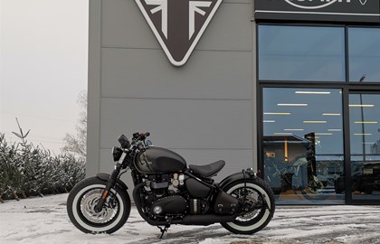 Triumph Bonneville Bobber Custom Bike Triumph Bonneville Bobber Custom Bike