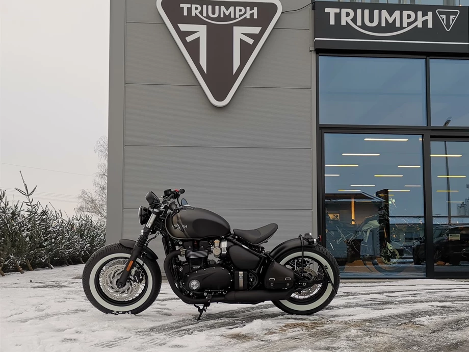 Umbgebautes Motorrad Triumph Bonneville Bobber Bild 1: Umbgebautes Motorrad Triumph Bonneville Bobber