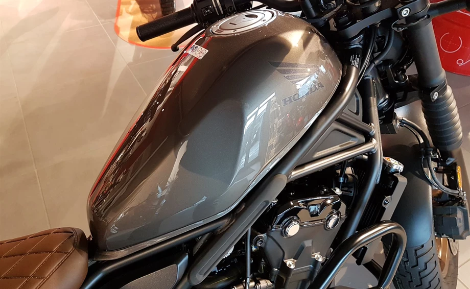 Umbgebautes Motorrad Honda CMX500 Rebel S Bild 15: Umbgebautes Motorrad Honda CMX500 Rebel S