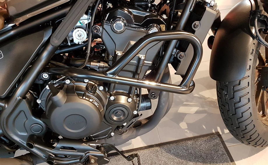 Umbgebautes Motorrad Honda CMX500 Rebel S Bild 3: Umbgebautes Motorrad Honda CMX500 Rebel S