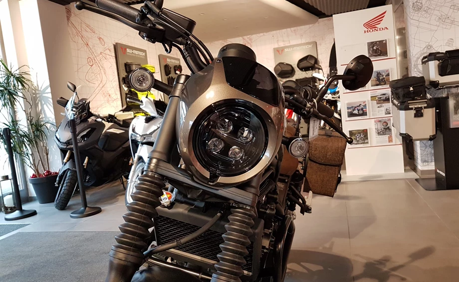 Umbgebautes Motorrad Honda CMX500 Rebel S Bild 6: Umbgebautes Motorrad Honda CMX500 Rebel S