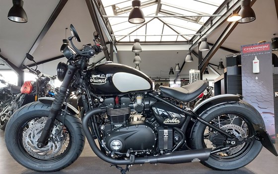 Umgebautes Motorrad Triumph Bonneville Bobber von Motorrad Lörper, Inh. Martin Lörper - Bild 16 Umgebautes Motorrad Triumph Bonneville Bobber von Motorrad Lörper, Inh. Martin Lörper - Bild 16
