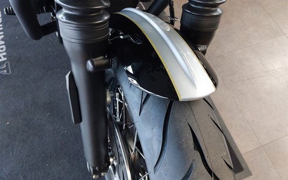 Umgebautes Motorrad Triumph Bonneville Bobber von Motorrad Lörper, Inh. Martin Lörper - Bild 2 Umgebautes Motorrad Triumph Bonneville Bobber von Motorrad Lörper, Inh. Martin Lörper - Bild 2