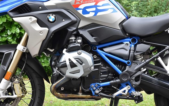 Umgebautes Motorrad BMW R 1200 GS von user1251374 - Bild 1 Umgebautes Motorrad BMW R 1200 GS von user1251374 - Bild 1