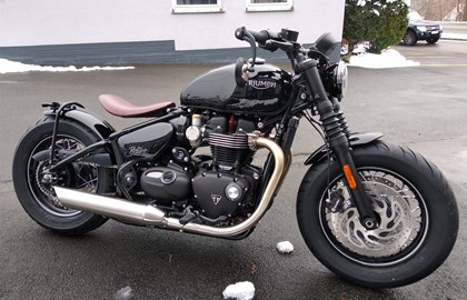 Triumph Bonneville Bobber Custom Bike Triumph Bonneville Bobber Custom Bike
