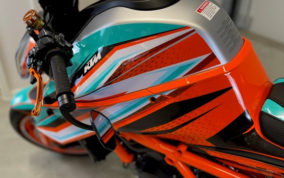 Umgebautes Motorrad KTM 1290 Super Duke R von PEPA-BIKES e.K. Inh. Martin Petzold - Bild 11 Umgebautes Motorrad KTM 1290 Super Duke R von PEPA-BIKES e.K. Inh. Martin Petzold - Bild 11