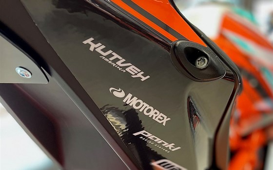 Umgebautes Motorrad KTM 1290 Super Duke R von PEPA-BIKES e.K. Inh. Martin Petzold - Bild 14 Umgebautes Motorrad KTM 1290 Super Duke R von PEPA-BIKES e.K. Inh. Martin Petzold - Bild 14