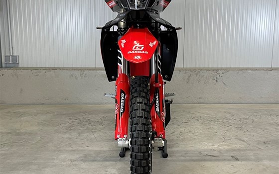 Umgebautes Motorrad GASGAS ES 700 von PEPA-BIKES e.K. Inh. Martin Petzold - Bild 14 Umgebautes Motorrad GASGAS ES 700 von PEPA-BIKES e.K. Inh. Martin Petzold - Bild 14