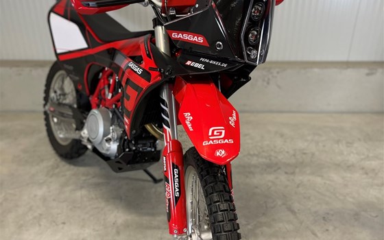 Umgebautes Motorrad GASGAS ES 700 von PEPA-BIKES e.K. Inh. Martin Petzold - Bild 15 Umgebautes Motorrad GASGAS ES 700 von PEPA-BIKES e.K. Inh. Martin Petzold - Bild 15