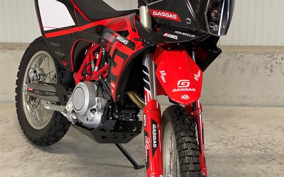 Umgebautes Motorrad GASGAS ES 700 von PEPA-BIKES e.K. Inh. Martin Petzold - Bild 6 Umgebautes Motorrad GASGAS ES 700 von PEPA-BIKES e.K. Inh. Martin Petzold - Bild 6