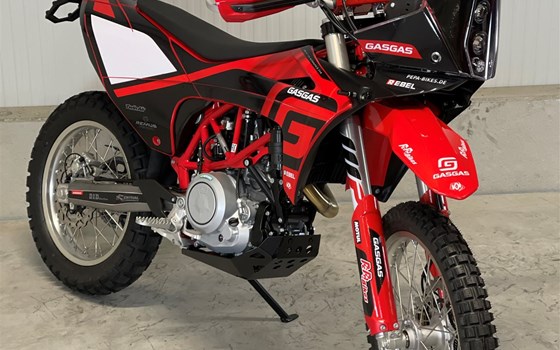 Umgebautes Motorrad GASGAS ES 700 von PEPA-BIKES e.K. Inh. Martin Petzold - Bild 9 Umgebautes Motorrad GASGAS ES 700 von PEPA-BIKES e.K. Inh. Martin Petzold - Bild 9