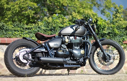 Triumph Bonneville Bobber Custom Bike Triumph Bonneville Bobber Custom Bike