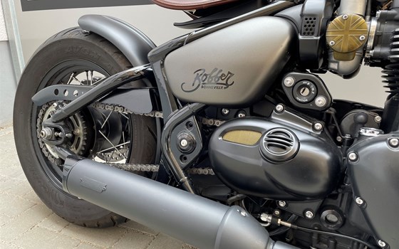 Umgebautes Motorrad Triumph Bonneville Bobber von Motorrad Naujocks - Bild 18 Umgebautes Motorrad Triumph Bonneville Bobber von Motorrad Naujocks - Bild 18