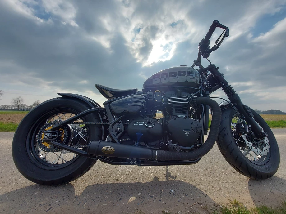 Umbgebautes Motorrad Triumph Bonneville Bobber Bild 5: Umbgebautes Motorrad Triumph Bonneville Bobber