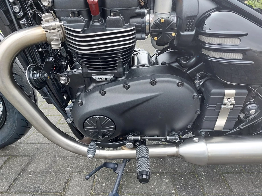 Umbgebautes Motorrad Triumph Bonneville Bobber Bild 13: Umbgebautes Motorrad Triumph Bonneville Bobber