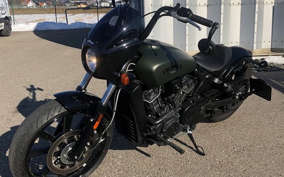 Umgebautes Motorrad Indian Scout Rogue von Berni´s Biker Bude - Bild 1 Umgebautes Motorrad Indian Scout Rogue von Berni´s Biker Bude - Bild 1