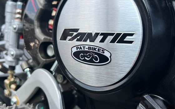 Umgebautes Motorrad Fantic XMF 125 Performance von Pat-Bikes AG - Bild 7 Umgebautes Motorrad Fantic XMF 125 Performance von Pat-Bikes AG - Bild 7