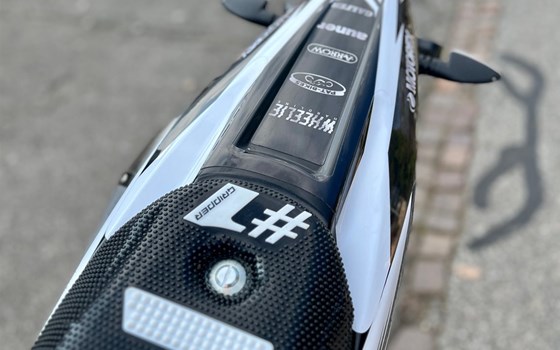 Umgebautes Motorrad Fantic XMF 125 Performance von Pat-Bikes AG - Bild 5 Umgebautes Motorrad Fantic XMF 125 Performance von Pat-Bikes AG - Bild 5