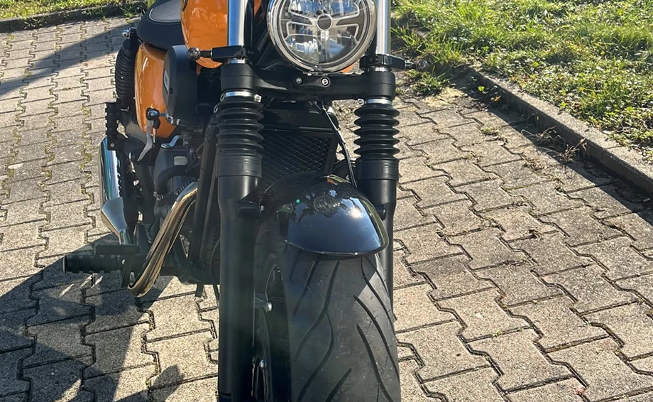 Umbgebautes Motorrad Hanway B15 Bild 19: Umbgebautes Motorrad Hanway B15