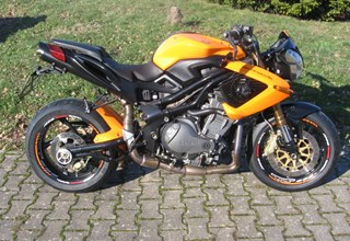 Benelli TNT 899