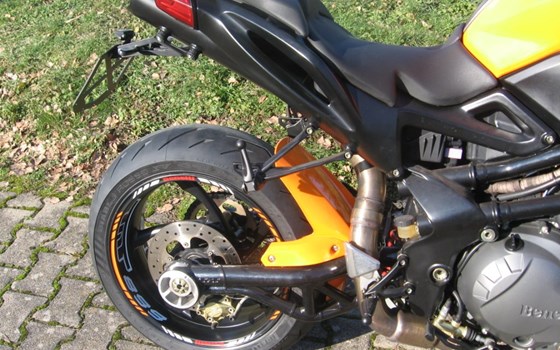 Umgebautes Motorrad Benelli TNT 899 von Bike Performance by Joachim Fegert - Bild 4 Umgebautes Motorrad Benelli TNT 899 von Bike Performance by Joachim Fegert - Bild 4
