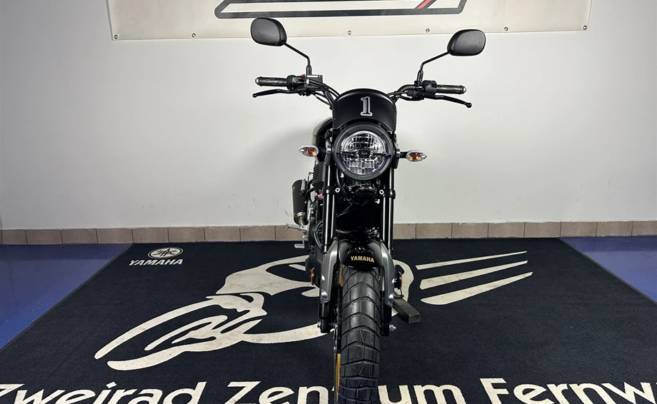 Umbgebautes Motorrad Yamaha XSR125 Legacy Bild 2: Umbgebautes Motorrad Yamaha XSR125 Legacy