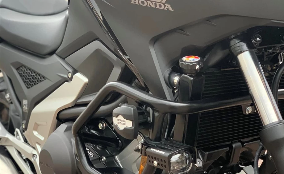 Rebuilt motorbike Honda NC750X Bild 3: Rebuilt motorbike Honda NC750X