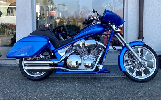 Umgebautes Motorrad Honda VT 1300 CX von Direct Performance - Bild 1 Umgebautes Motorrad Honda VT 1300 CX von Direct Performance - Bild 1