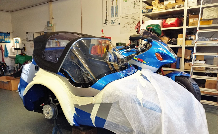 Umbgebautes Motorrad Suzuki Hayabusa Bild 13: Umbgebautes Motorrad Suzuki Hayabusa