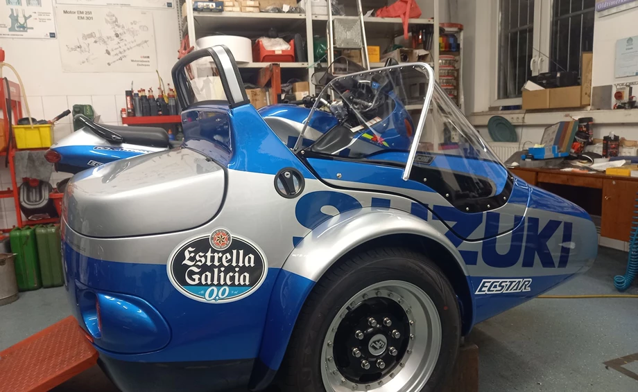 Umbgebautes Motorrad Suzuki Hayabusa Bild 16: Umbgebautes Motorrad Suzuki Hayabusa