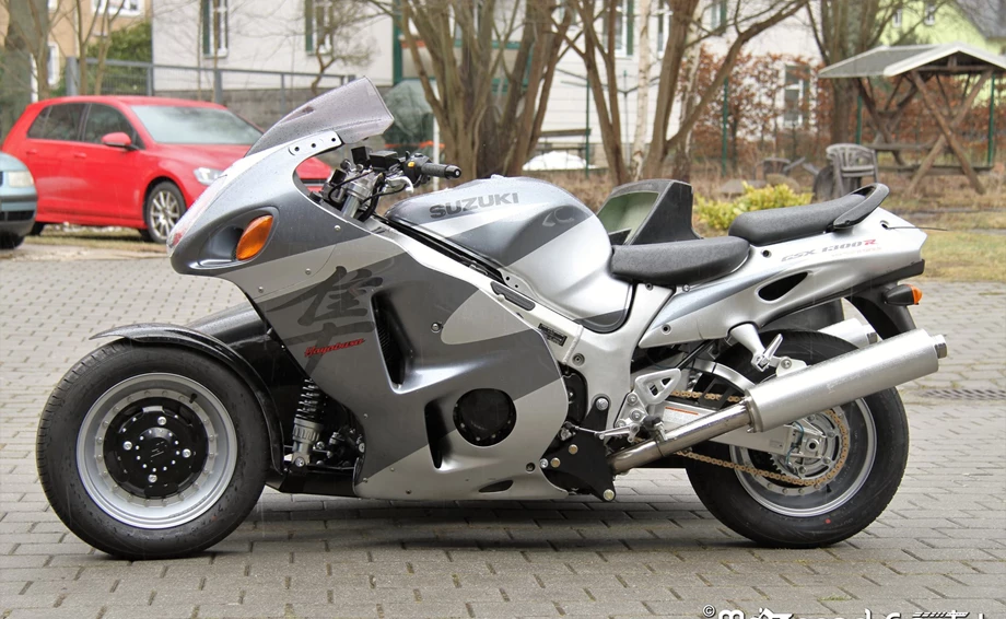 Umbgebautes Motorrad Suzuki Hayabusa Bild 17: Umbgebautes Motorrad Suzuki Hayabusa