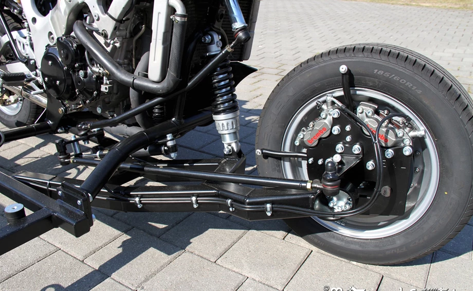 Umbgebautes Motorrad Suzuki Hayabusa Bild 19: Umbgebautes Motorrad Suzuki Hayabusa