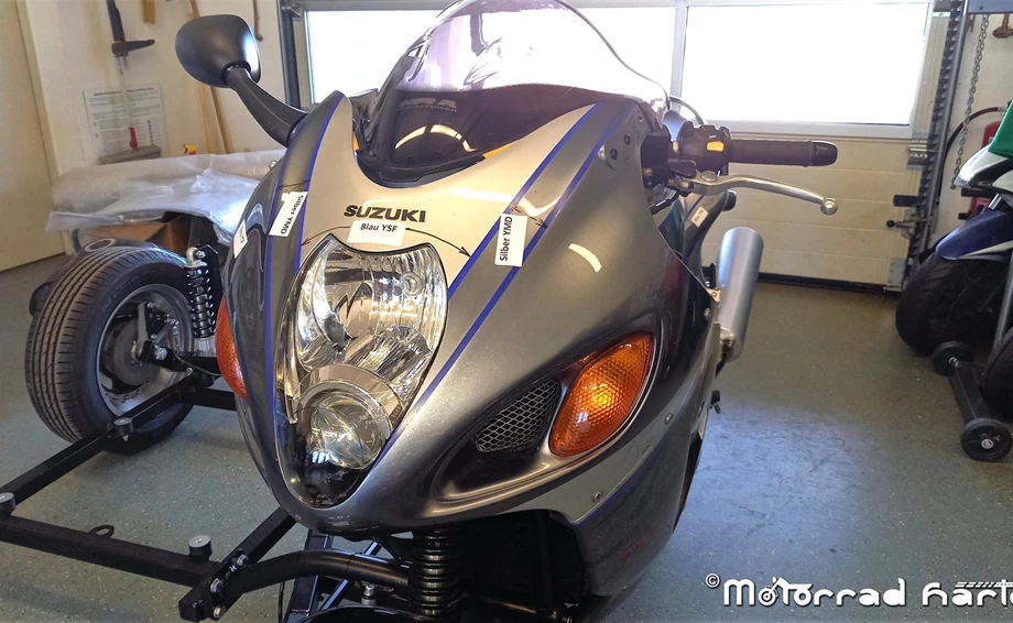 Umbgebautes Motorrad Suzuki Hayabusa Bild 4: Umbgebautes Motorrad Suzuki Hayabusa