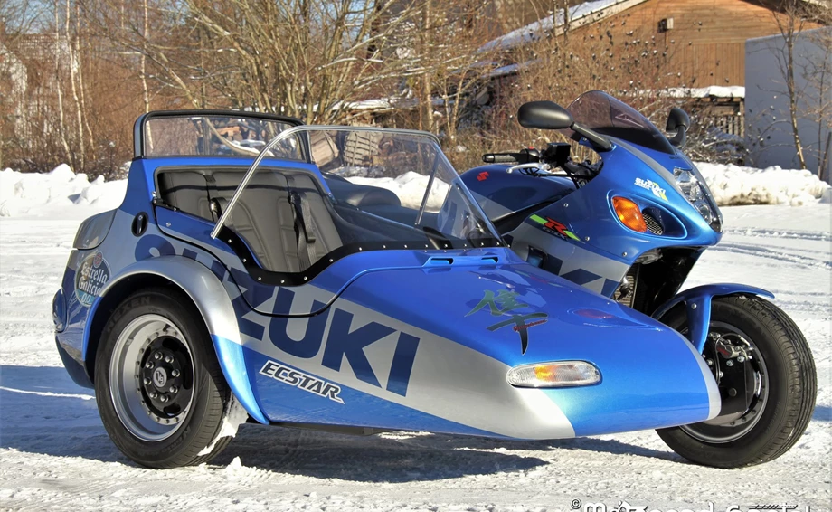 Umbgebautes Motorrad Suzuki Hayabusa Bild 1: Umbgebautes Motorrad Suzuki Hayabusa