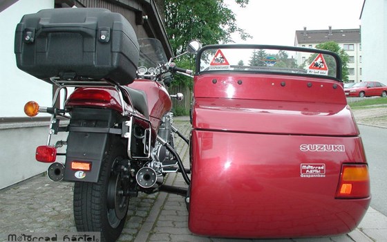 Umgebautes Motorrad Suzuki GSX 1100G von Motorrad Härtel - Bild 2 Umgebautes Motorrad Suzuki GSX 1100G von Motorrad Härtel - Bild 2